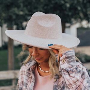 NWT SECRET MESSAGES FELT FEDORA IN BIRCH